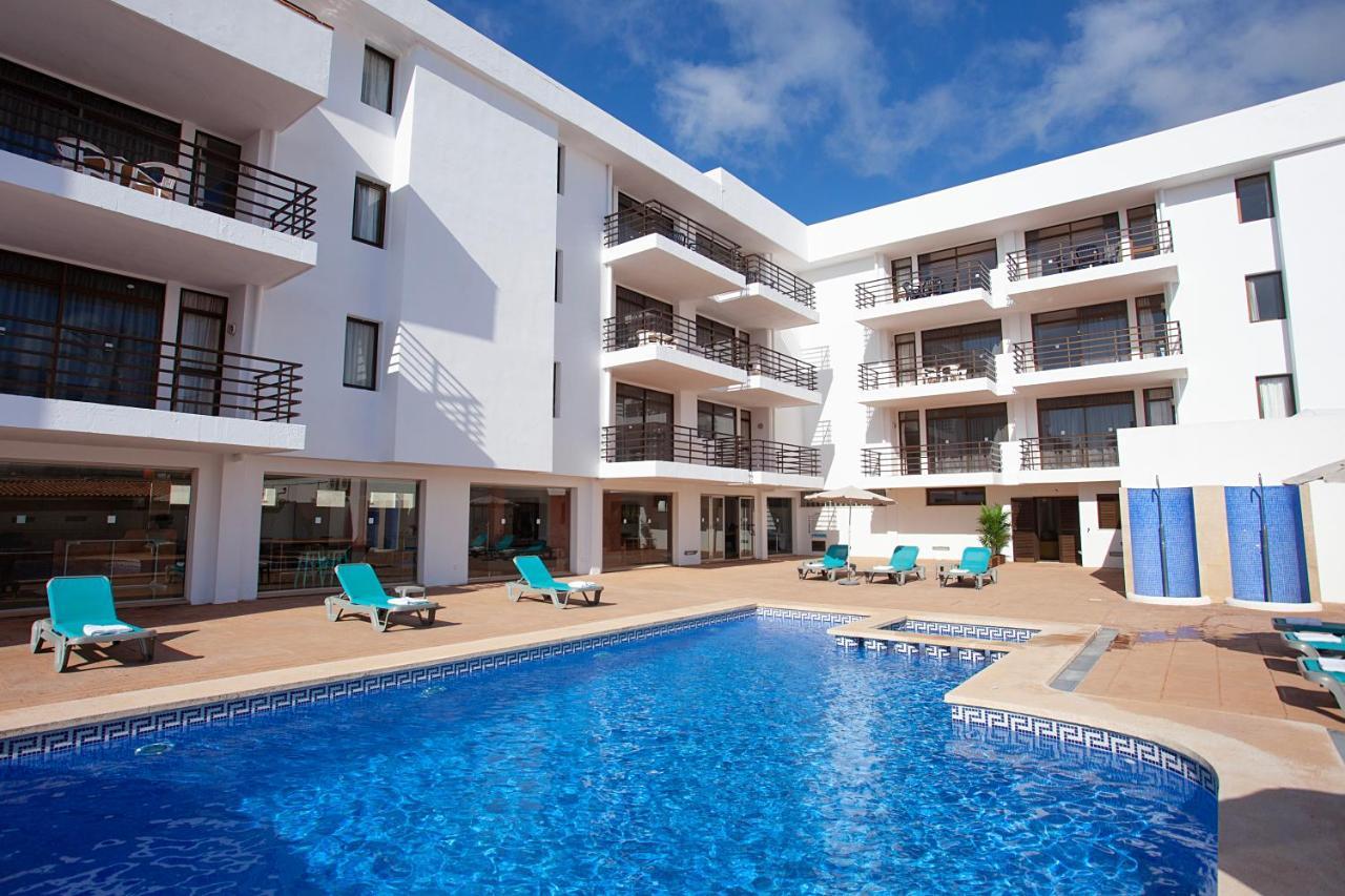 Apartamentos Don Quijote Cala Ratjada  Εξωτερικό φωτογραφία