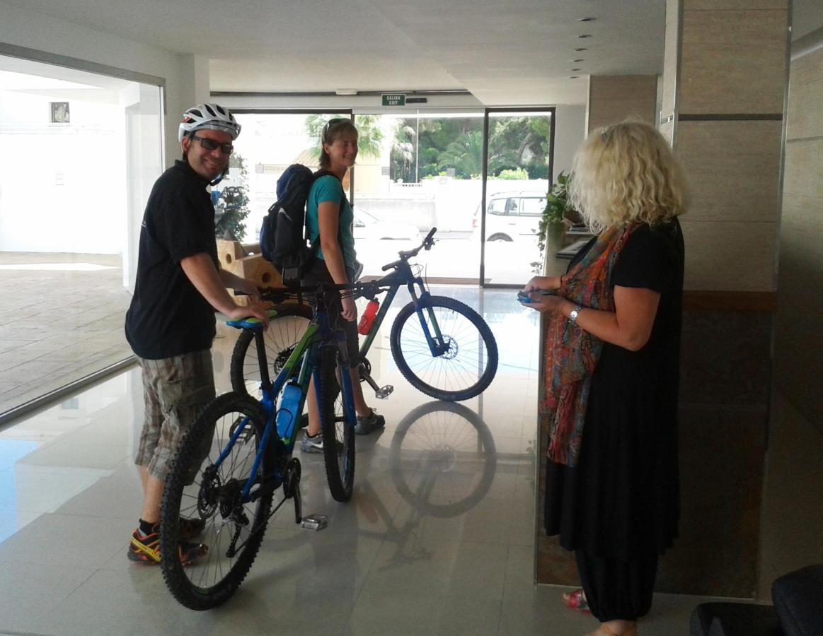 Apartamentos Don Quijote Cala Ratjada  Εξωτερικό φωτογραφία